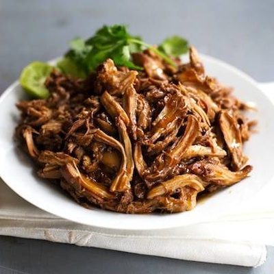 Honey Glazed Crockpot Chicken Adobo - simple pantry ingredients, hardly any hands-on time, 200 calories. | https://peak-again.today