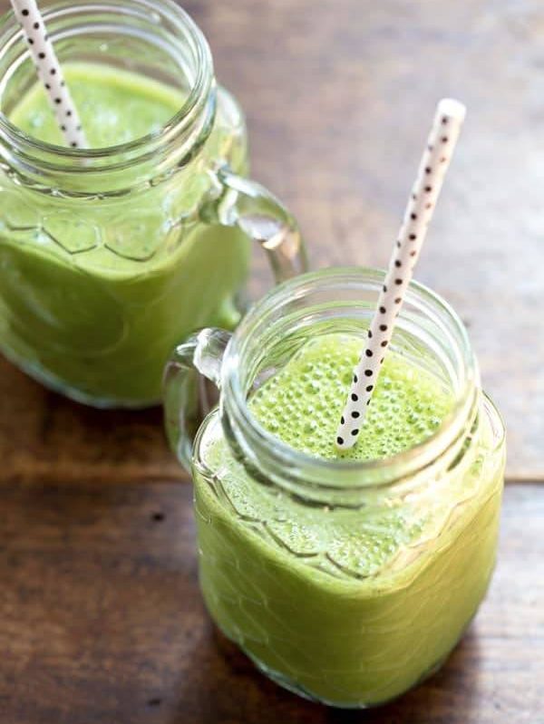 The Most Simple Green Smoothie - naturally sweet and full of green power wth just 4 ingredients. | pinchofyum.com