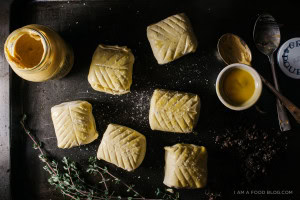 mini beef wellington recipe - www.iamafoodblog.com