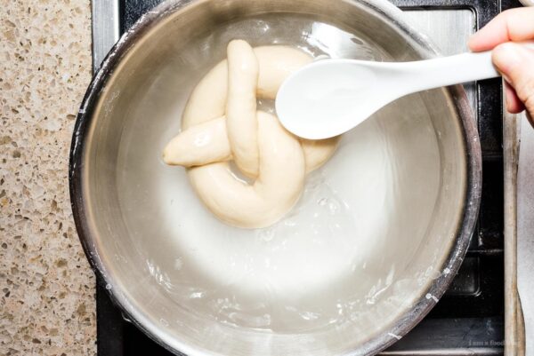 pretzels in lye water | www.iamafoodblog.com
