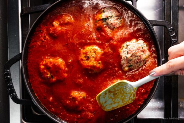 meatballs for meatball sub | www.iamafoodblog.com