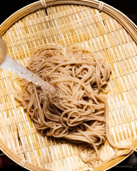 10 minute zaru soba with crispy salmon and quick pickled radishes recipe | www.iamafoodblog.com