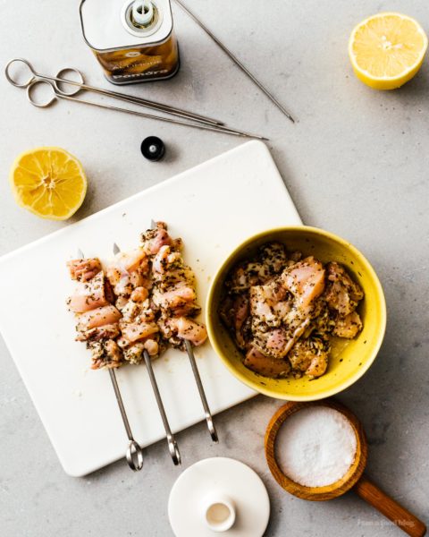 If you love chicken and are looking for a tasty recipe that’s easy to cook in the oven or on the grill, this low carb keto friendly chicken souvlaki is for you! #lowcarb #keto #ketofriendly #ketorecipe #chicken #chickenrecipe #recipes #dinner