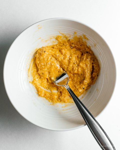 All your low carb dreams come true with this super creamy carbonara cauliflower gnocchi recipe #cauliflowergnocchi #traderjoescauliflowergnocchi #carbonara #dinner #recipe