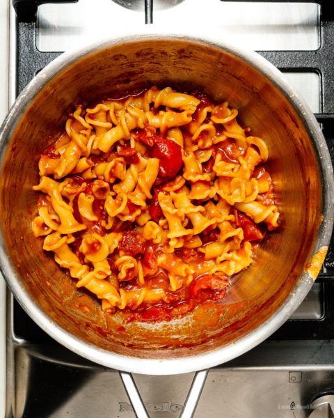 When you’re looking for a quick and comforting tomato-y, garlicky pasta, this ultimate umami bomb tomato sauce will hit all the right notes. #tomatosauce #umami #pasta #pastasauce #dinner #recipes #recipe