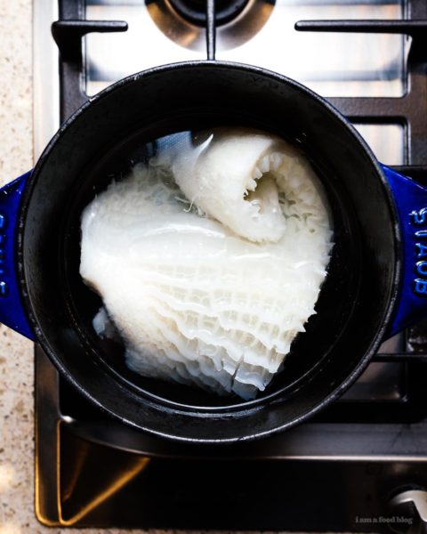 Trippa alla Romana or Roman style tripe in tomato sauce: super tender and rich honeycomb tripe slow cooked in a savory Roman style tomato sauce. #tripe #italianfood #romanfood #recipe