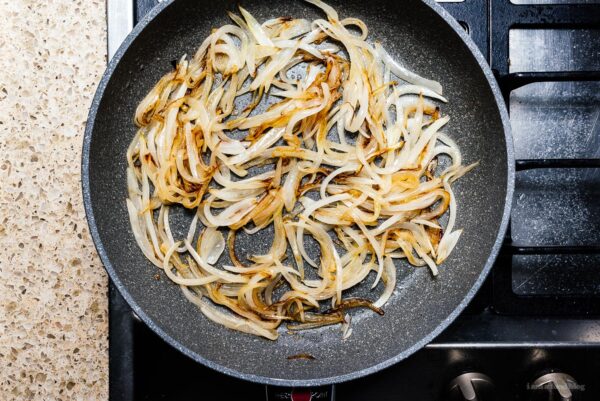 caramelizing onions | www.iamafoodblog.com