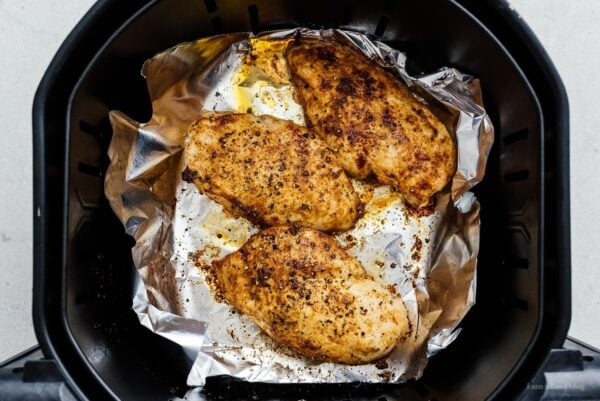 chicken breast in air fryer | www.iamafoodblog.com