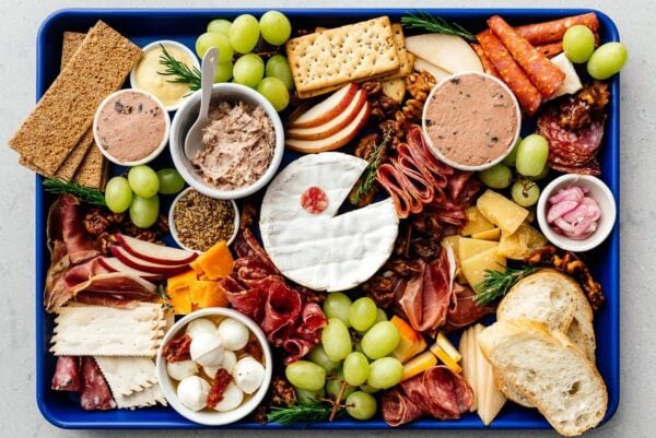 charcuterie board | www.iamafoodblog.com