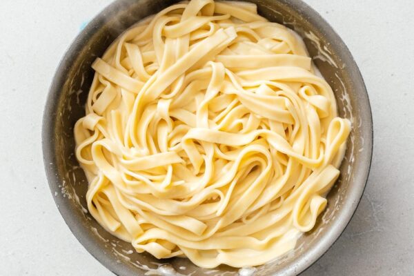 alfredo sauce | www.iamafoodblog.com