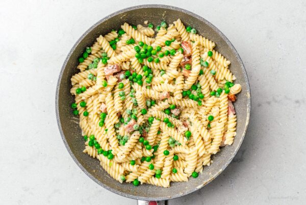 pasta with peas | www.iamafoodblog.com