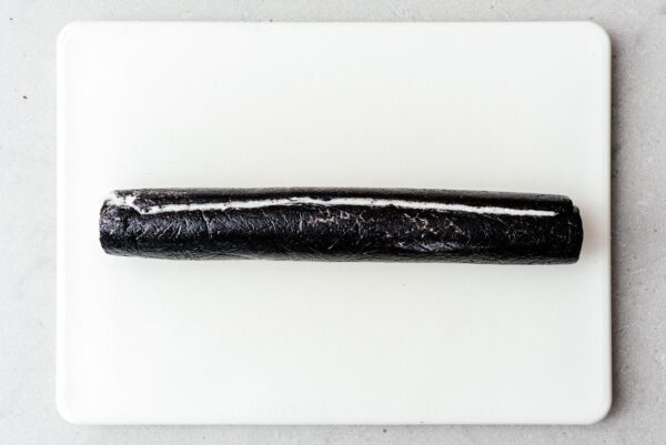 rolling oreo sushi | www.iamafoodblog.com