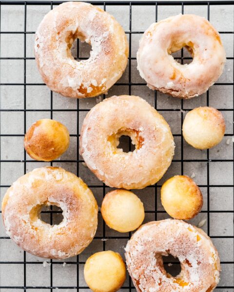 air fryer donuts | www.iamafoodblog.com