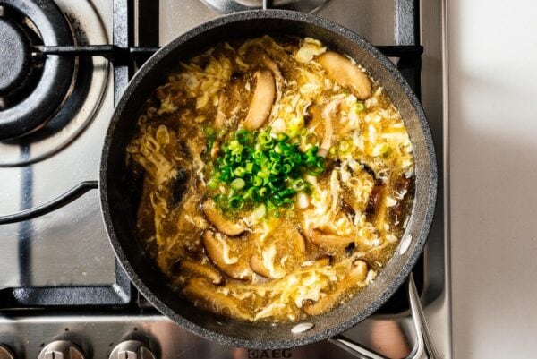 finished hot and sour soup | www.iamafoodblog.com