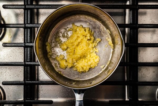 how to make green chile sauce | www.iamafoodblog.com