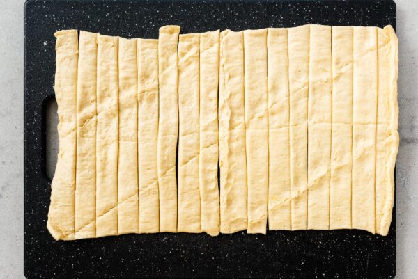 sliced crescent rolls | www.iamafoodblog.com