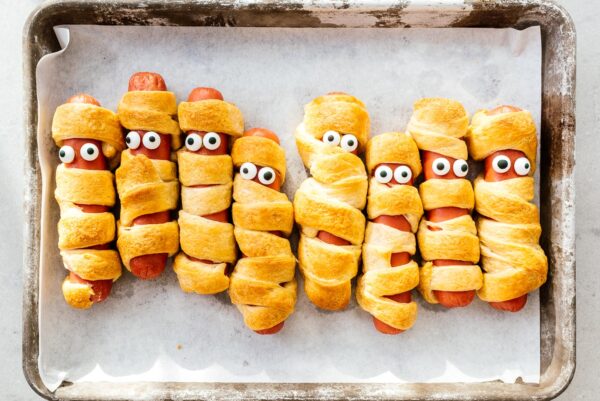 finished mummy dogs | www.iamafoodblog.com