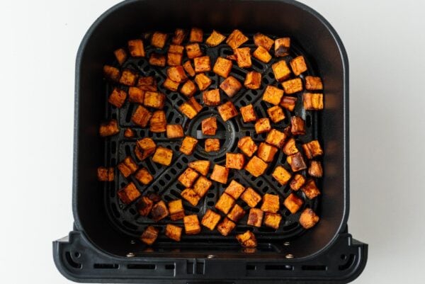 air fryer sweet potato | www.iamafoodblog.com
